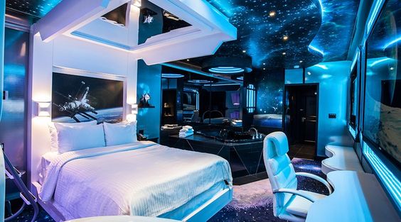 Spaceship bedroom design