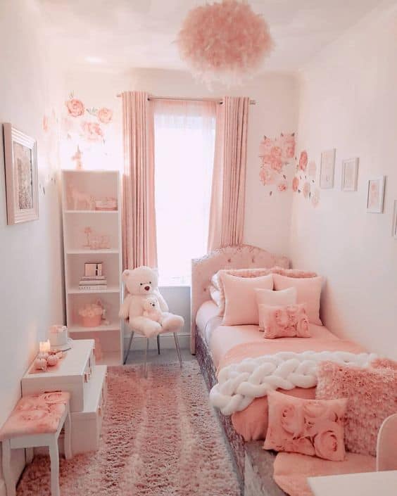 pink bedroom with single bed 