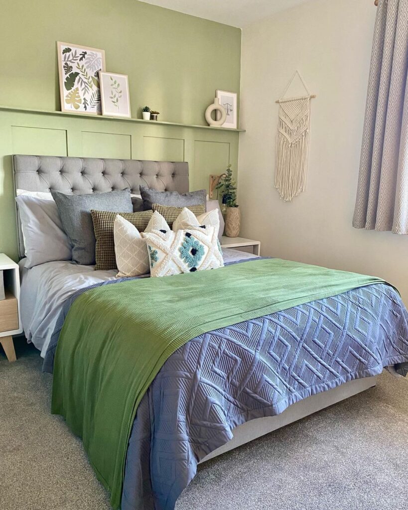 small boho bedroom