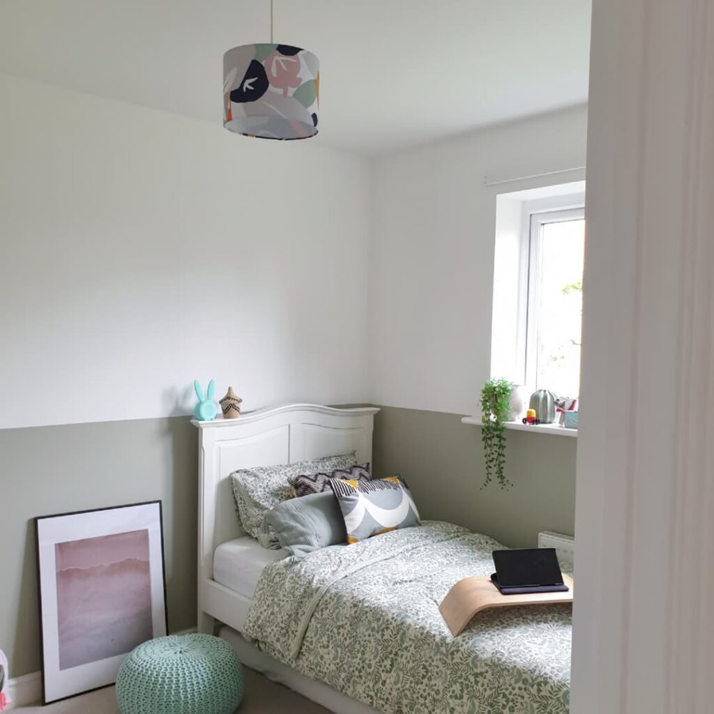 white and sage green bedroom 