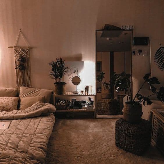 Dark Academia Bedroom Aesthetic: The Trend You Need to Try - Homilo