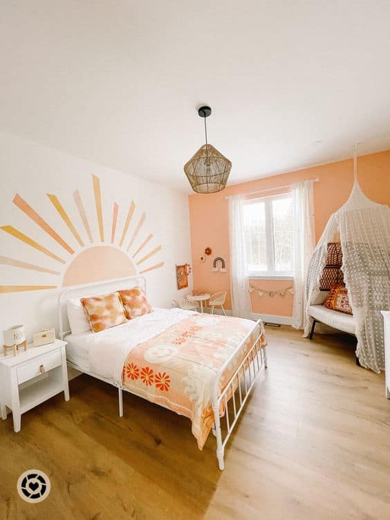 peach and white bedroom idea