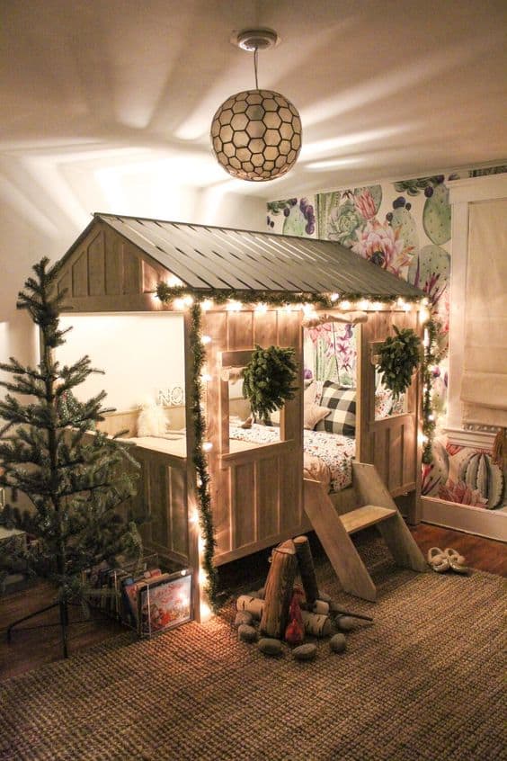 Christmas bedroom for kids