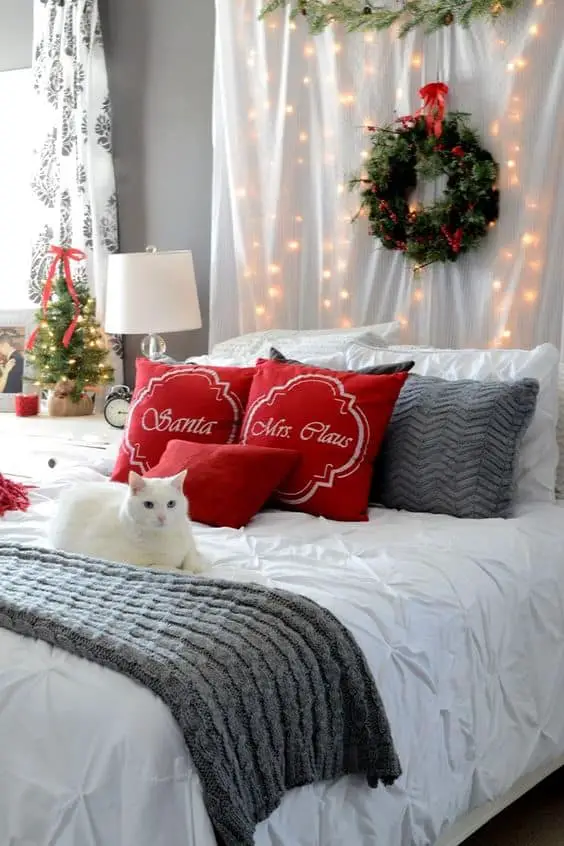 Christmas bedroom decor with wreath