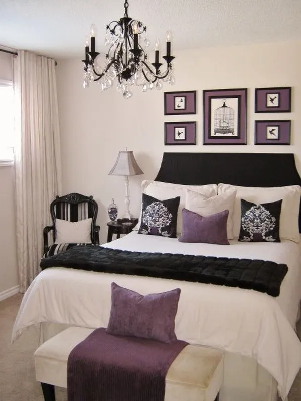 mauve bedroom with black and white