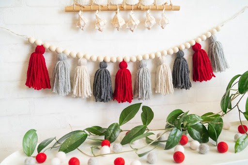 christmas tassel decor