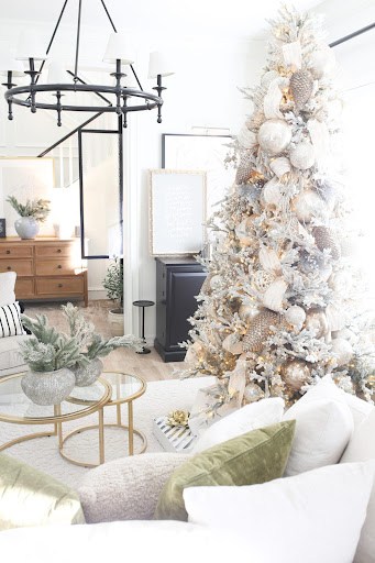 white christmas tree decor