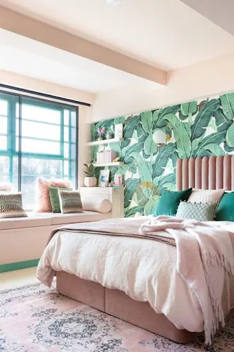tropical pink and green bedroom design idea