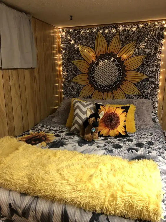 sunflower colors in a bedroom