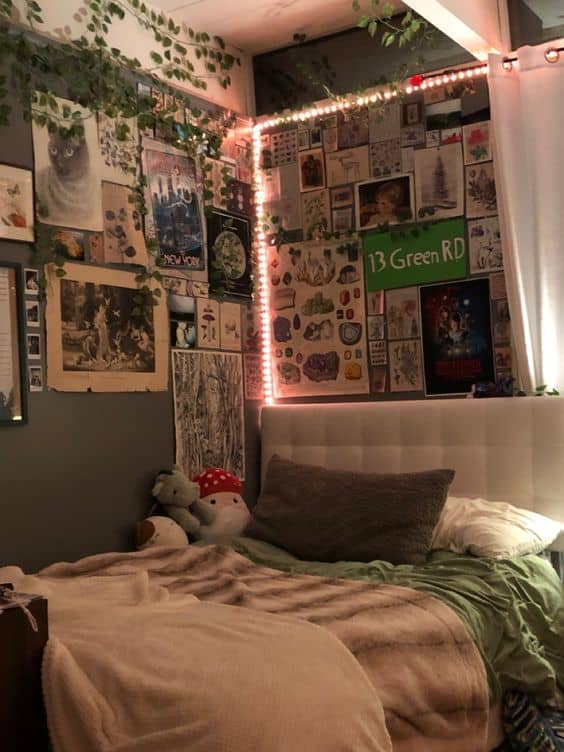 grunge bedroom decor with vines