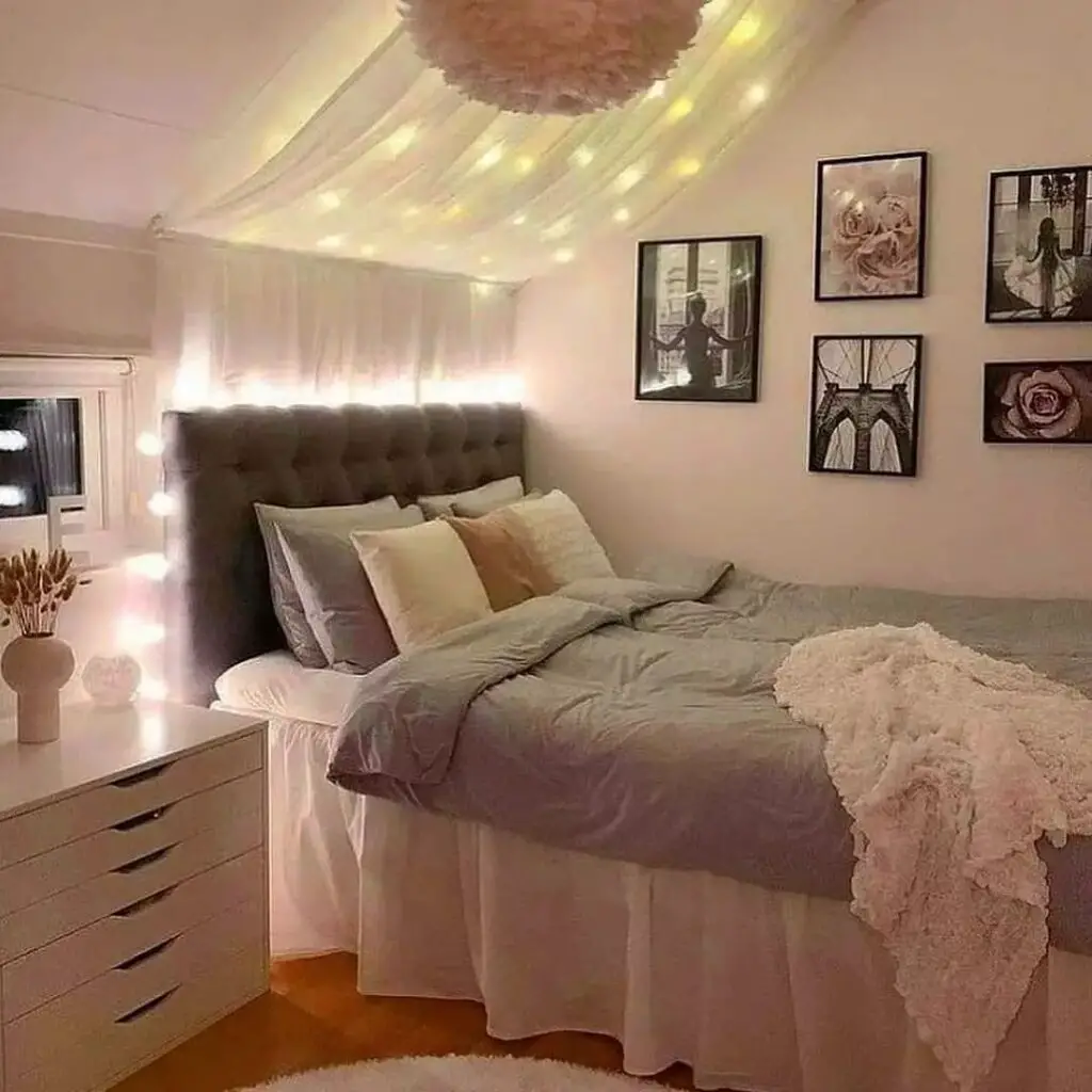 aesthetic room idea with a canopy 