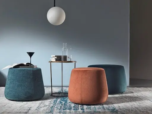 seating area idea with pouf