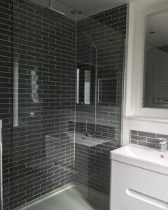 17 Subway Tile Shower Ideas For Timeless Elegance Room You Love   Black Subway Tiling 240x300 