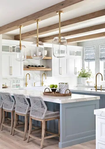 blue and white coastal kitchen design