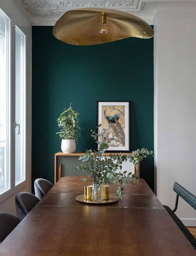 dining room green accent wall