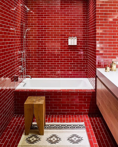 red shower idea