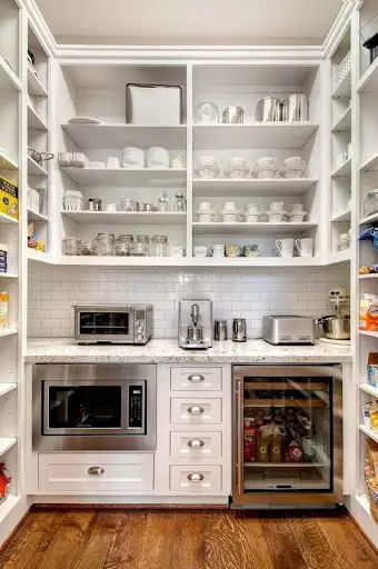 white butlers pantry idea