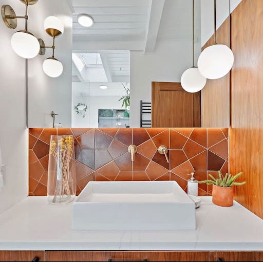 gradient tiles bathroom backsplash idea