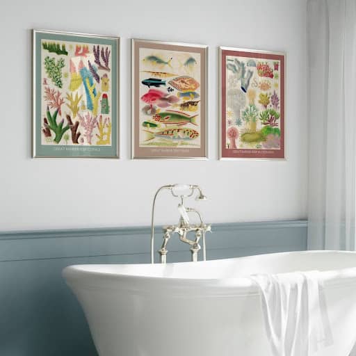 bathroom idea with wall art