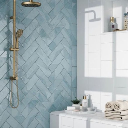 herringbone pattern in the bathroom