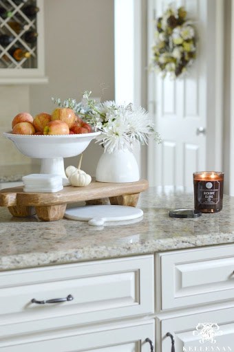 kitchen island decor with fruits an plants