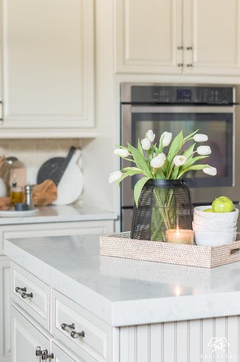 kitchen island decor with vase