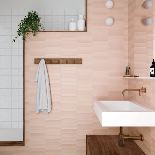 peachy color bathroom backsplash