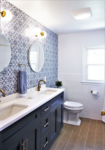 beach-themed bathroom design with blue portuguese tiles