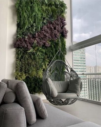 green balcony idea