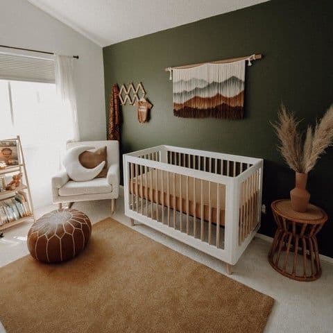 green nursery idea