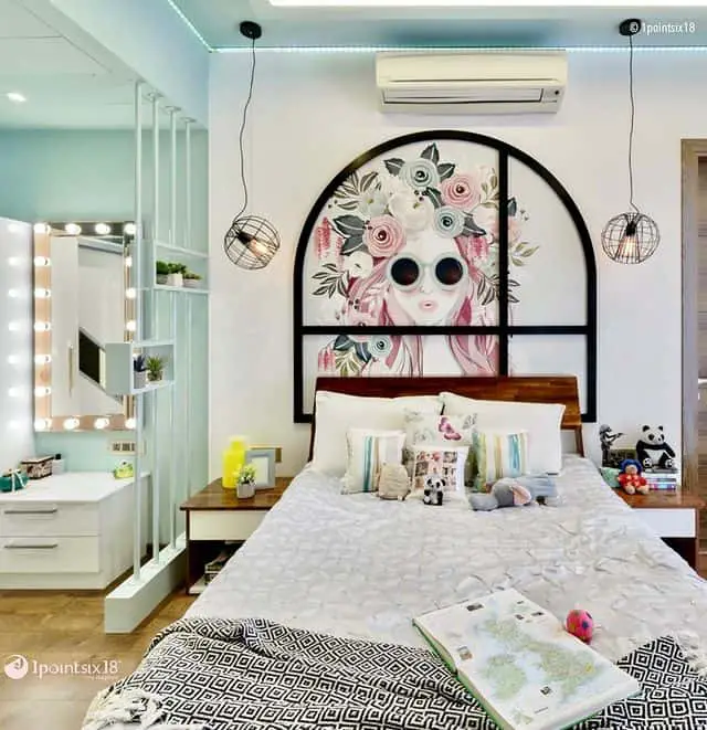 chic coquette bedroom design idea