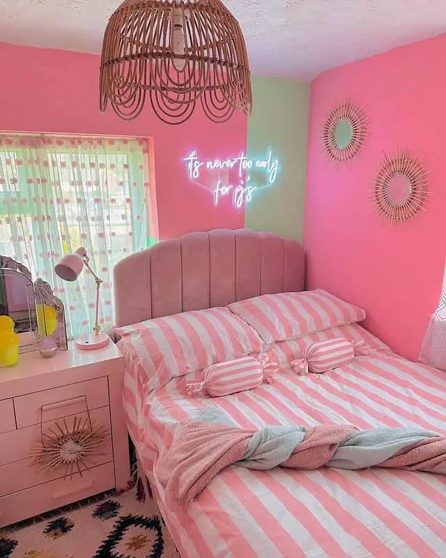 pink and green coquette bedroom idea