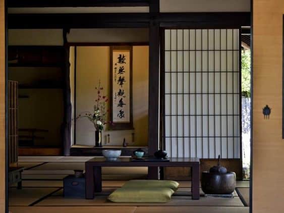 traditional japanese living room