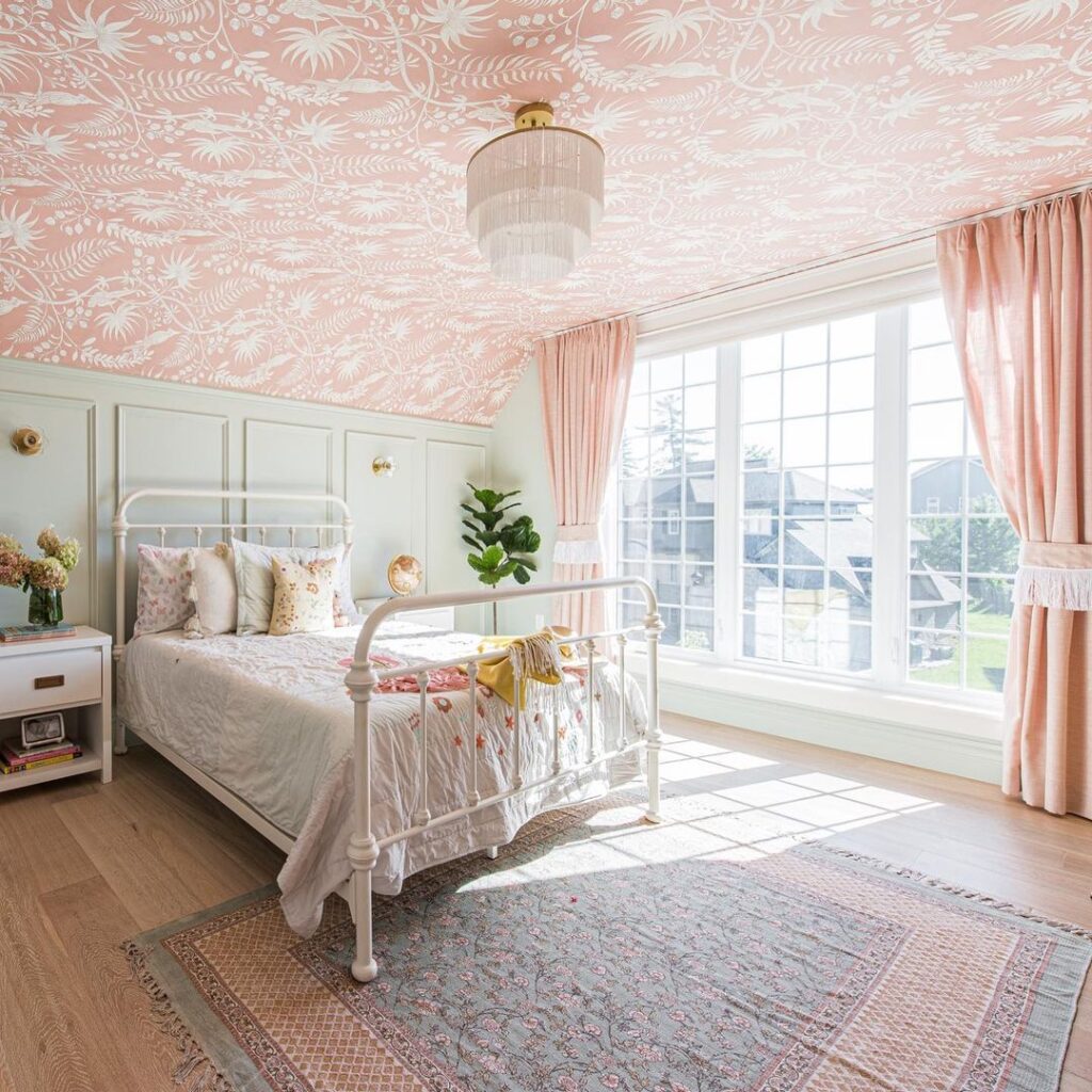 pink women bedroom