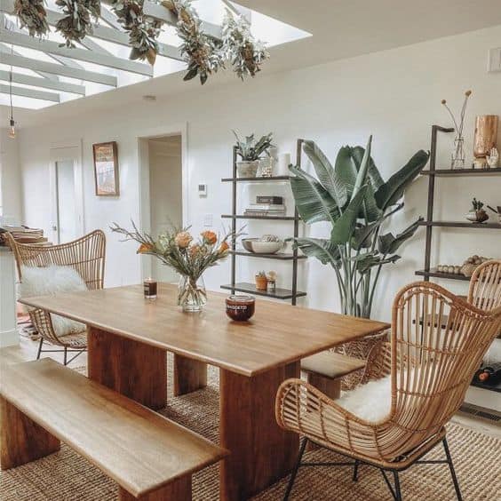 a rustic farmhouse dining room