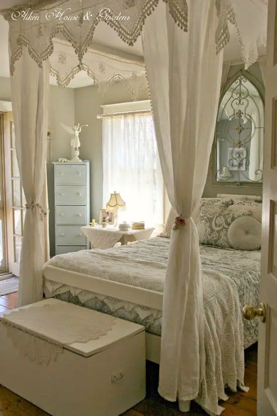 coquette bedroom design