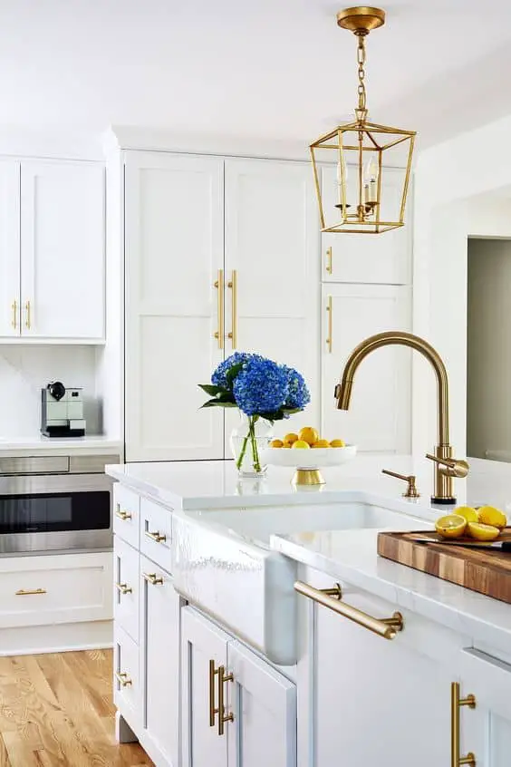 white kitchen with pops of color