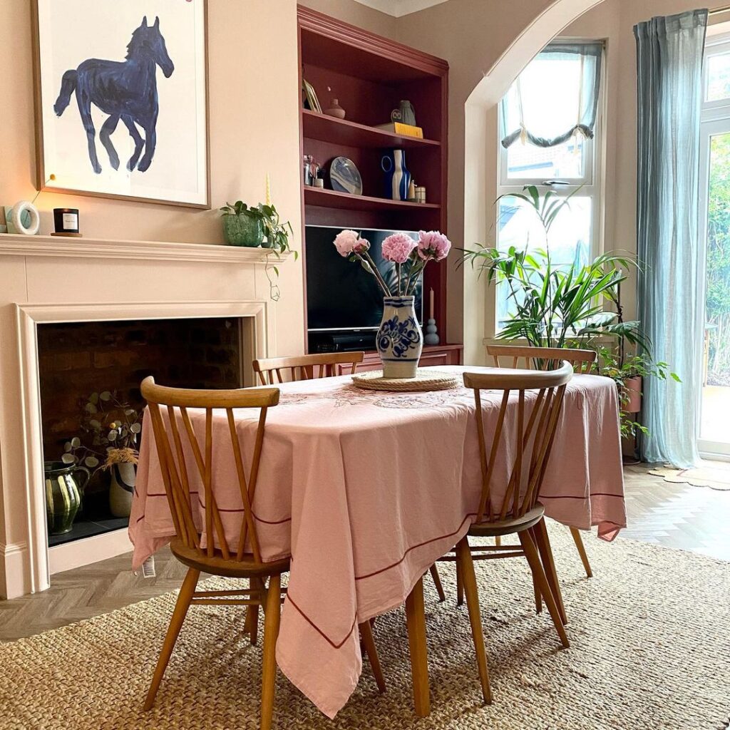 jute rug in dining room idea